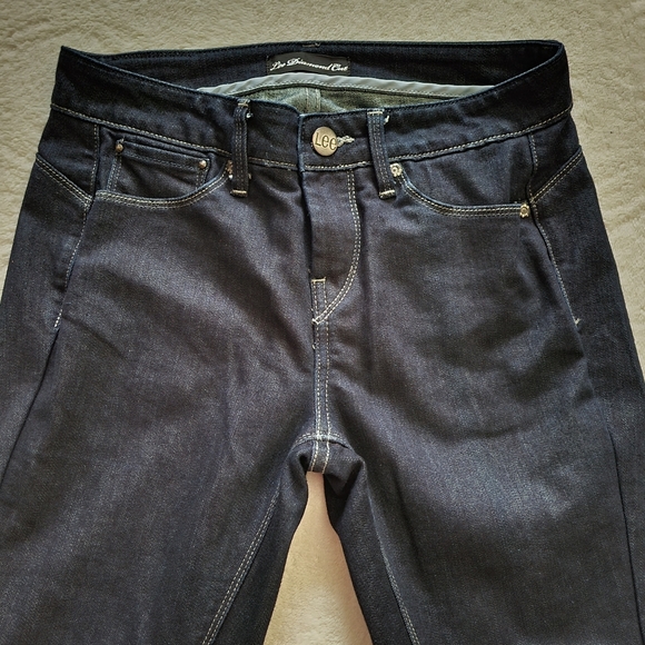 Lee Diamond Cut Slim Fit Jeans - Picture 4 of 11